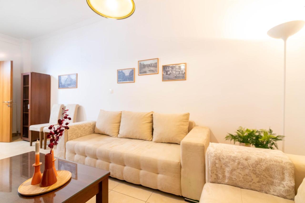 F & B Collection - 2 Bedroom Flat Thessaloniki