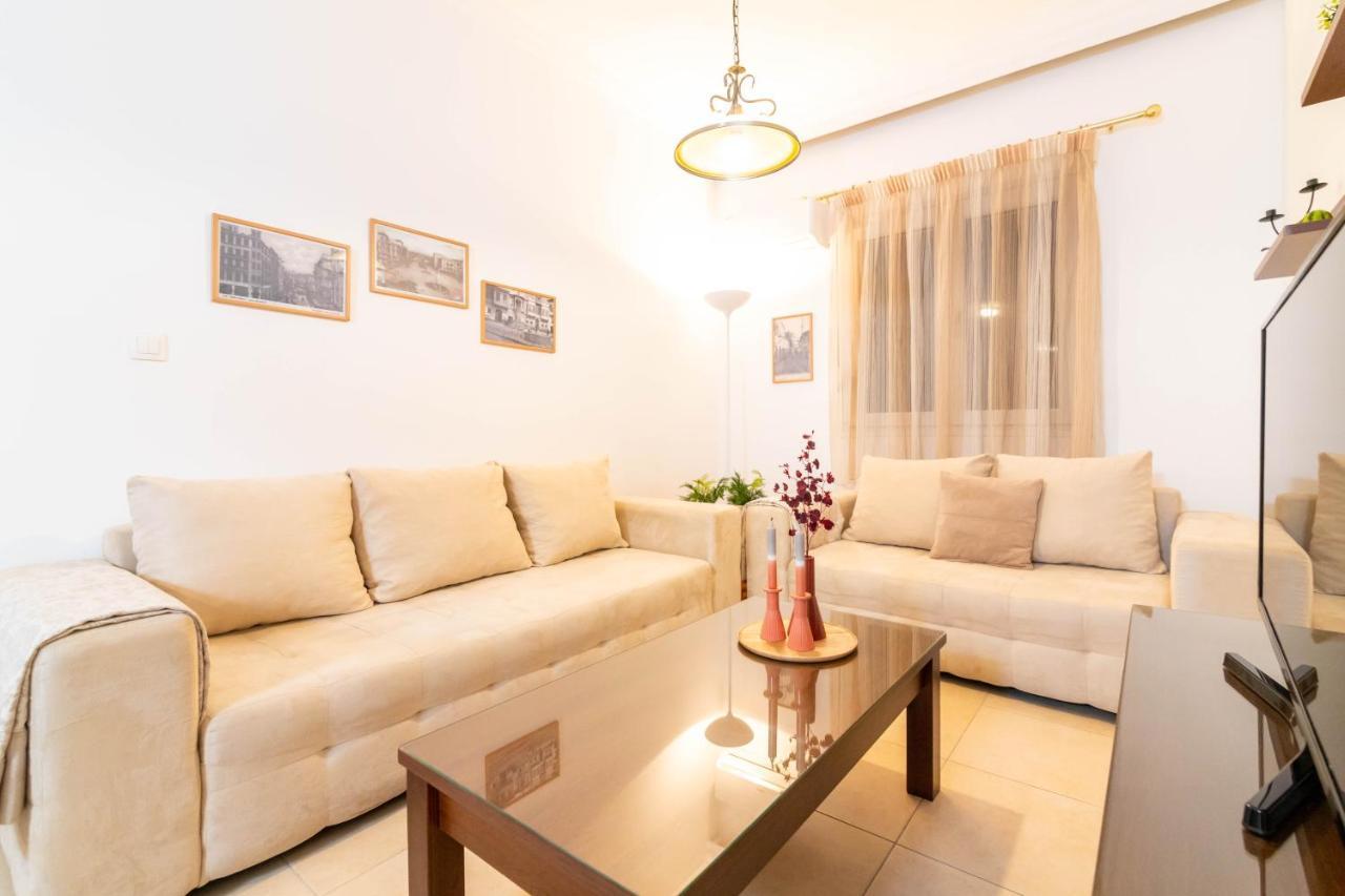 Apartment F & B Collection - 2 Bedroom Flat *